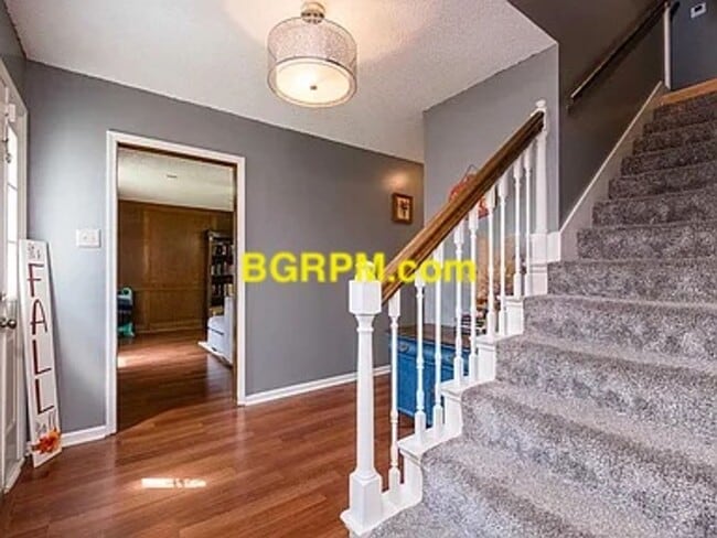 Photo - 4 BD 3 BA