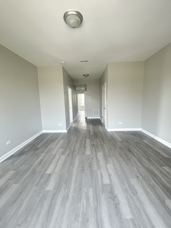 Building Photo - 7222 S Harvard Ave Unit 3S Rental