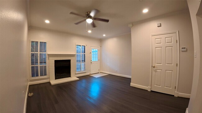 Building Photo - 12550 Piping Rock Dr Unit 29