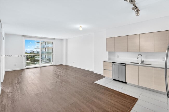 Photo - 4250 Biscayne Blvd Unit 808