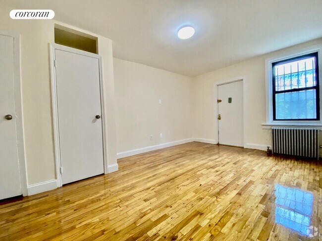 Building Photo - 351 W 51st St Rental