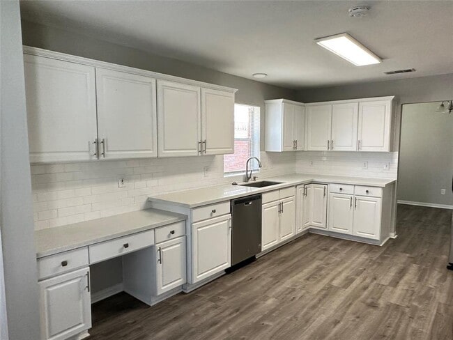 Photo - 806 Legend Spring Dr Casa