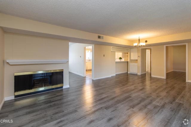 Building Photo - 630 W Huntington Dr Unit 235 Rental