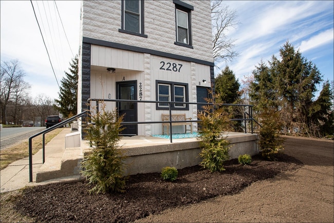 Photo - 2287 Segwun Ave SE Apartamentos Unidad A