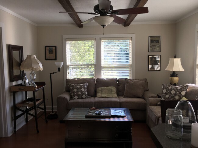 Photo - 901 N Garfield Ave Unit Delightful Deland Apartment