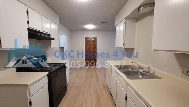 Photo - 1645 SE 52nd St