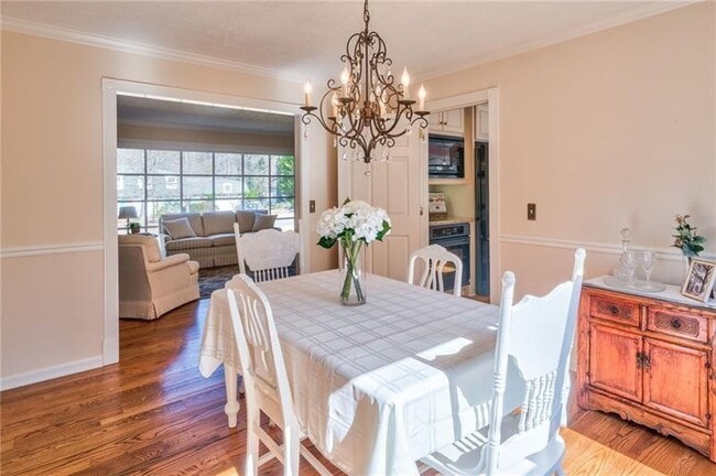 Photo - 4010 Mansion Dr