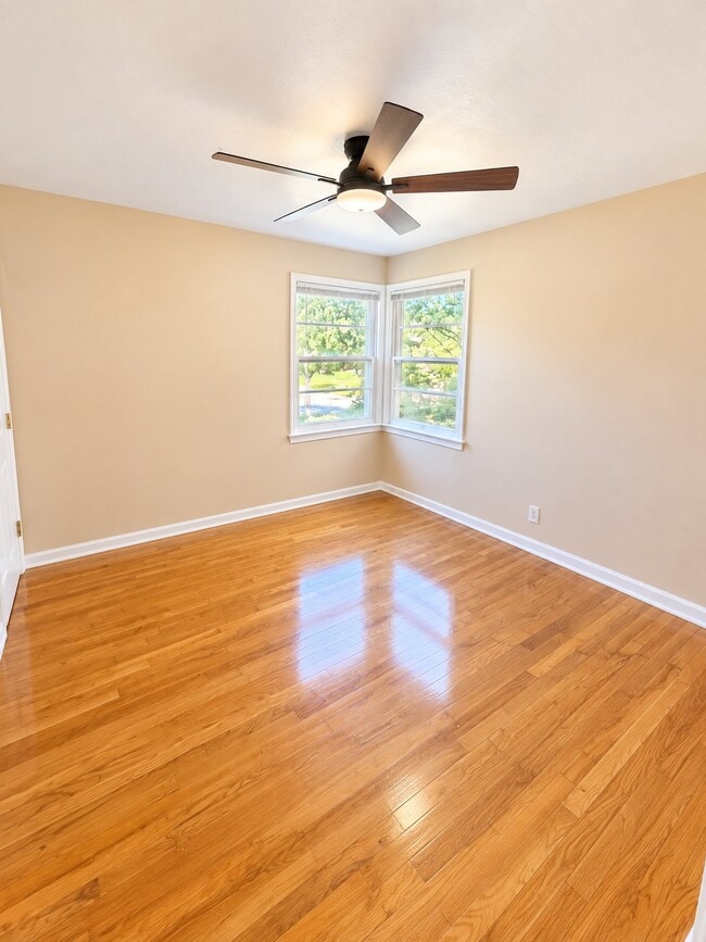 21202 Gardenview Dr
