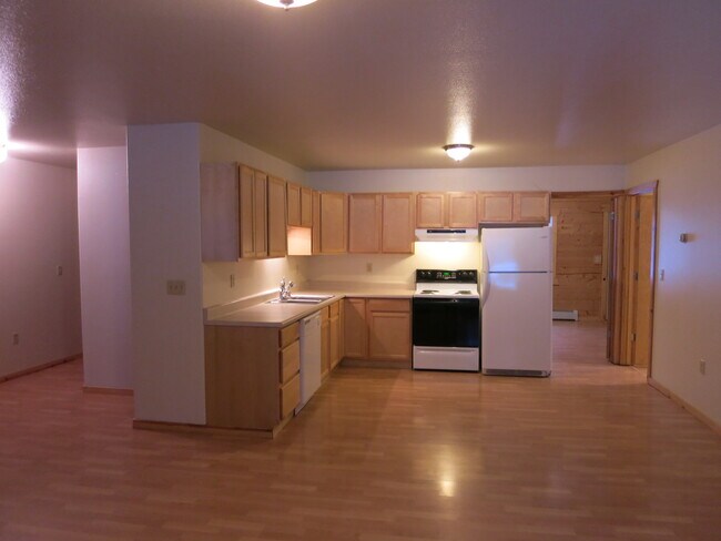 Building Photo - Lauesen Unit A,  A