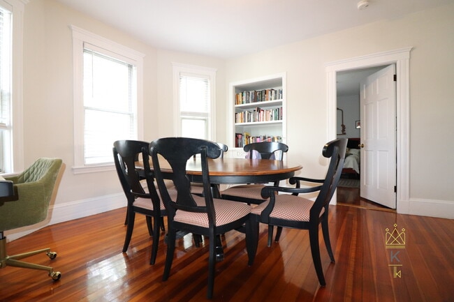 Photo - 39 Foster St Unit 1