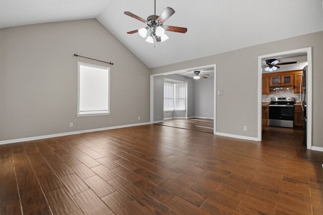Photo - 3515 Clearwater Dr
