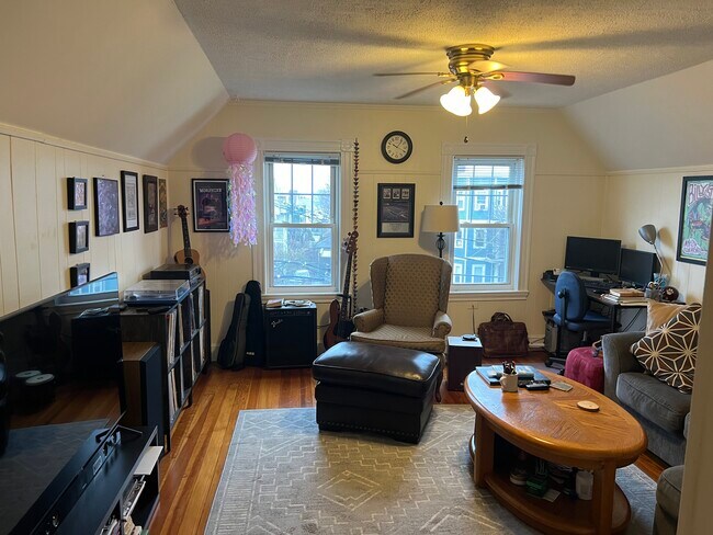 Photo - 97 Massachusetts Ave Unit 3