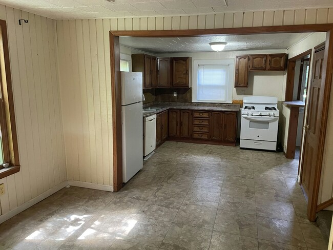 Photo - 289 N Midler Ave