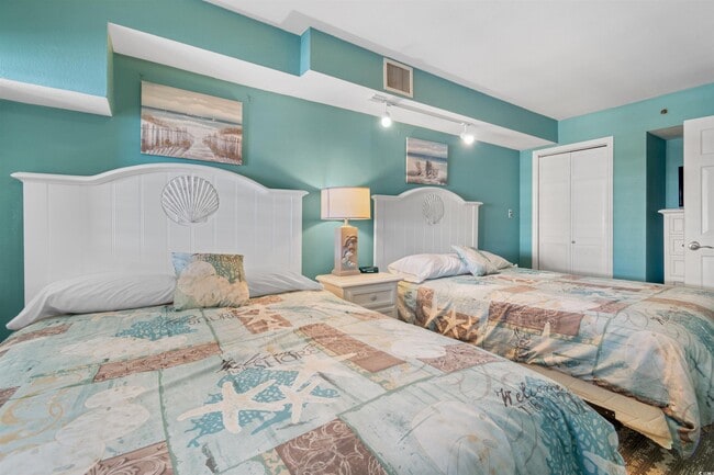 Building Photo - 4800 S Ocean Blvd