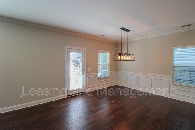 Photo - 1149 Sumner Ave