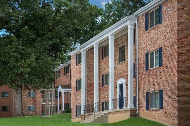 Apartment building at Village Square North Apartments in Laurel, MD