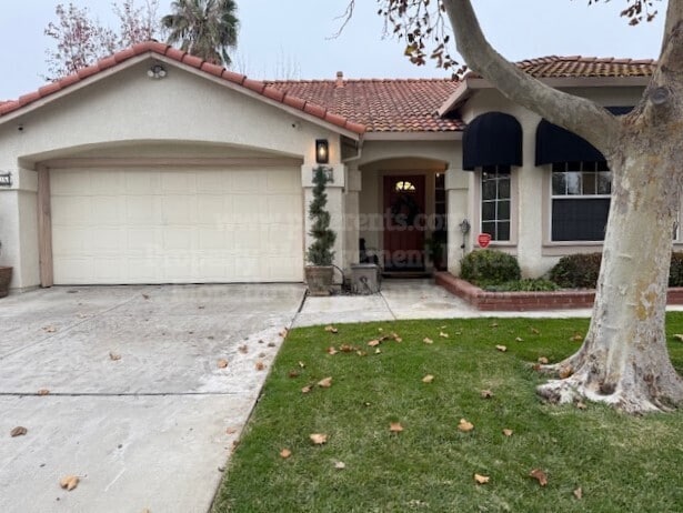 Photo - 9916 River Oaks Dr