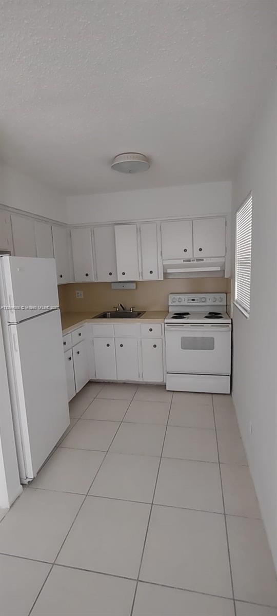 Photo - 230 NE 40th St Unit 1