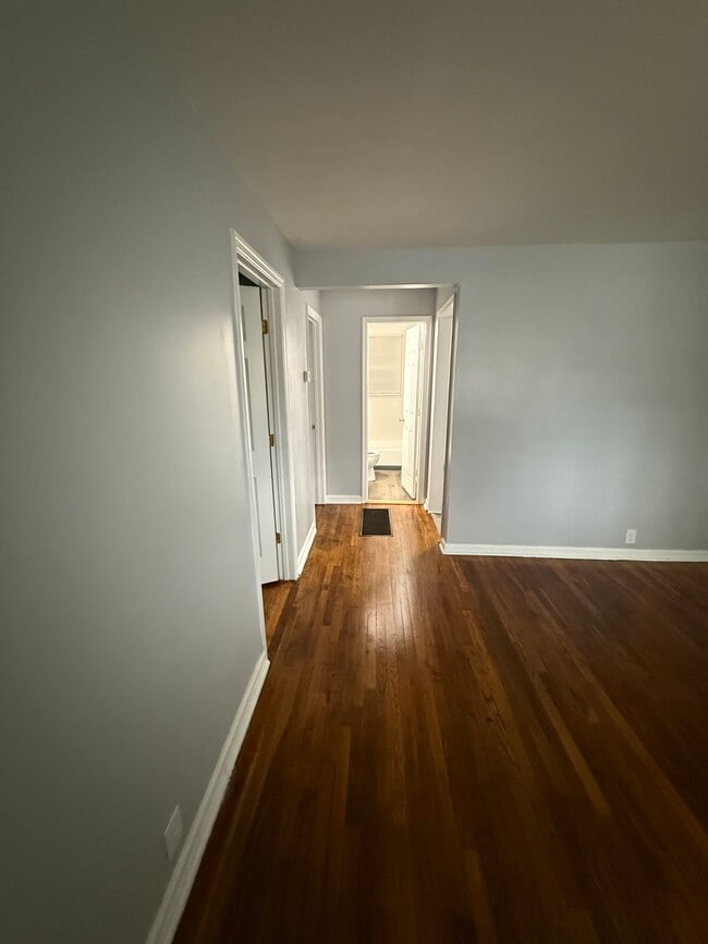 Photo - 1827 Liberia St