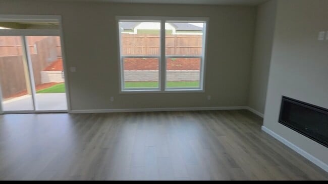 Photo - 738 NW 28th St