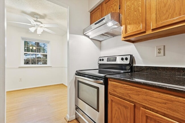 Photo - Goshen Valley 2 Bedroom 1 Bathroom Condo Available Now!