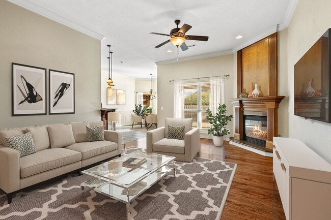 Photo - Wonderful home centrally located in Centerton with SOLAR - cut your electric bill down tremendously!