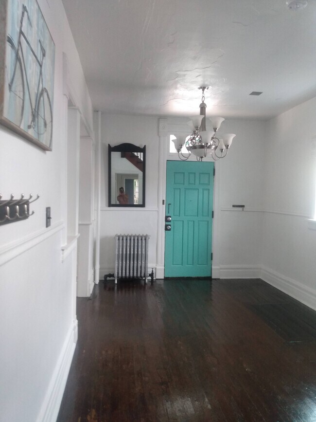 Photo - 46 W 1st Ave