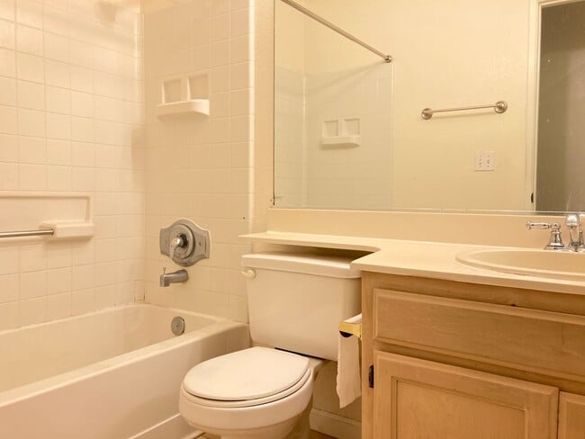 Photo - Spacious sun filled 2 bedroom with Washer/ Dryer in unit and garage!