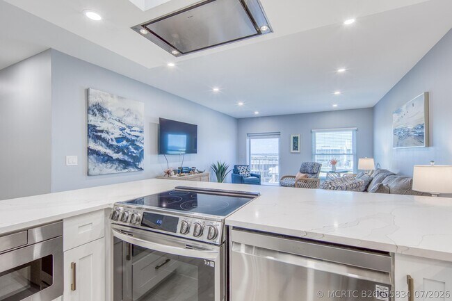 3230 S Ocean Blvd Unit E609