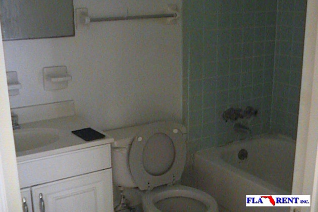 Building Photo - 2/2 Condo in Kissimmee