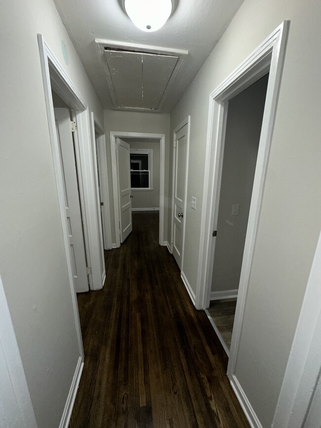 Photo - 2211 Larimore Dr