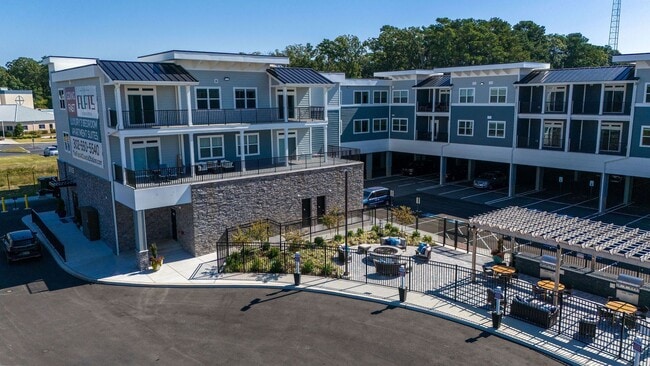 The Flats at Coastal Station - The Flats at Coastal Station Condo Unit 309