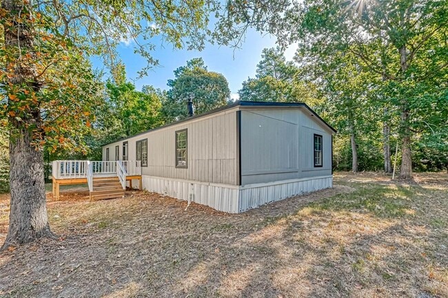 Building Photo - 14572 Hasara Ln Rental