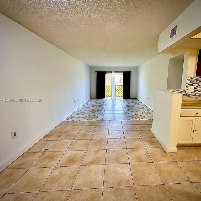 Photo - 3700 NW 21st St Unit 109