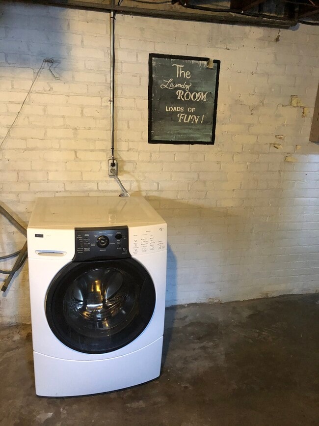 Abajo - 810 Swift Ave Unidad 810