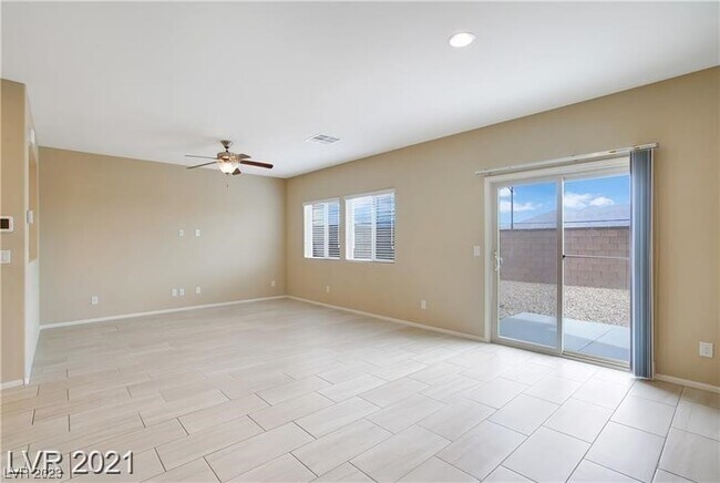 Photo - 7924 Eastern Elk St