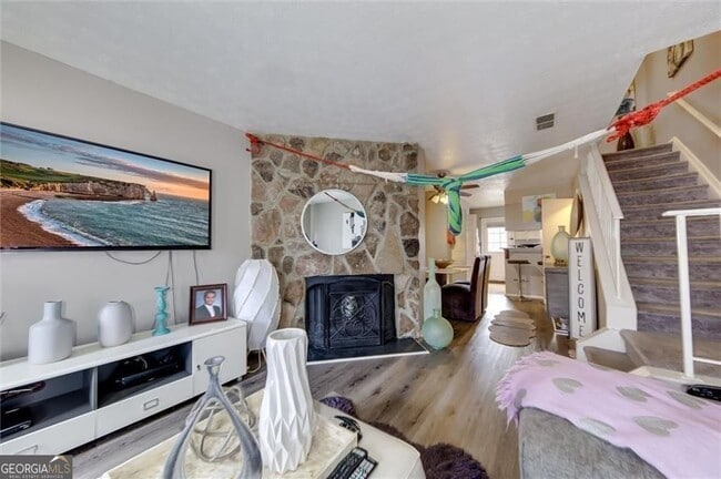 Photo - 6638 Witherington Ct NW