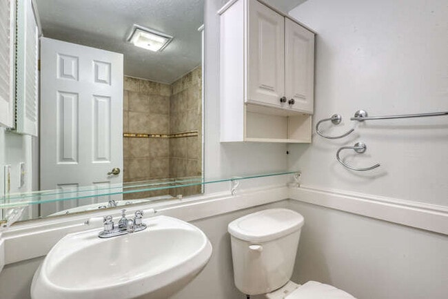 Photo - 1061 W Beaver Creek Blvd