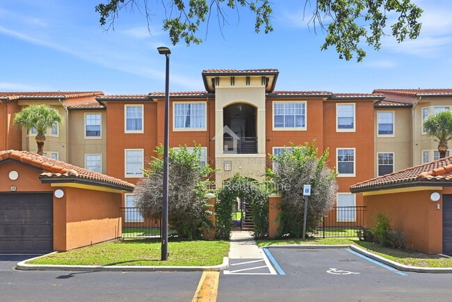 Photo - 5572 Metrowest Blvd Unit 5-304