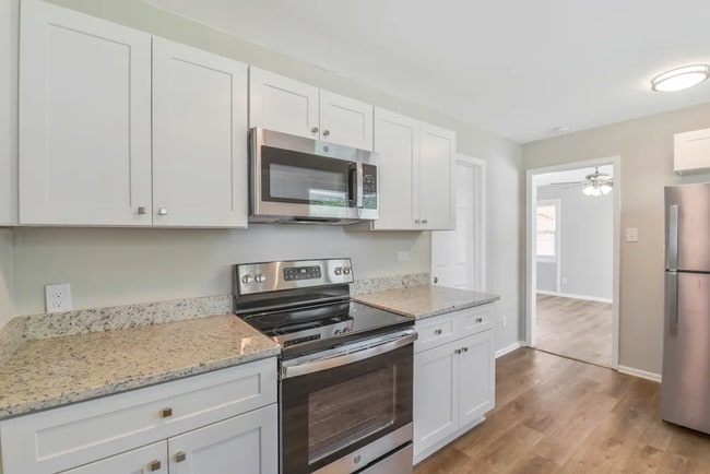 Photo - 2028 Syracuse Dr