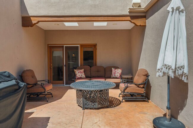 Photo - 6416 Sage Point Ct NE