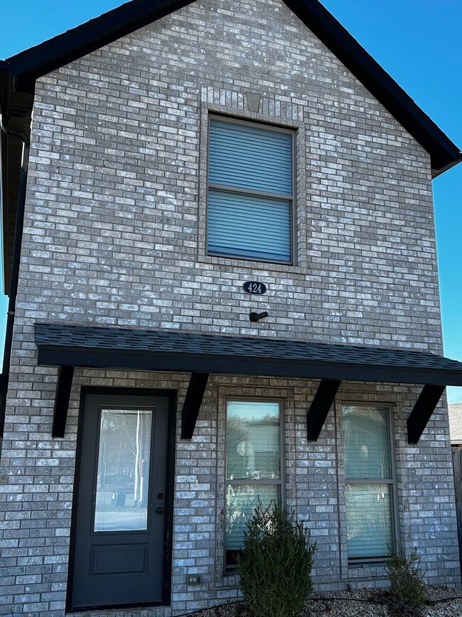 Very New 2 Bedroom 1.5 Bathroom Town Home ... - Very New 2 Bedroom 1.5 Bathroom Town Home ...