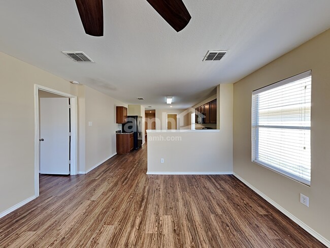 Photo - 4008 Freedom St