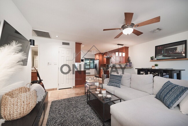 Photo - 8702 E Sheridan St