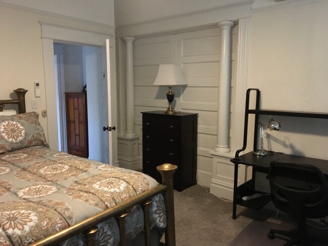 Photo - 102 W Fulton St Unit 102