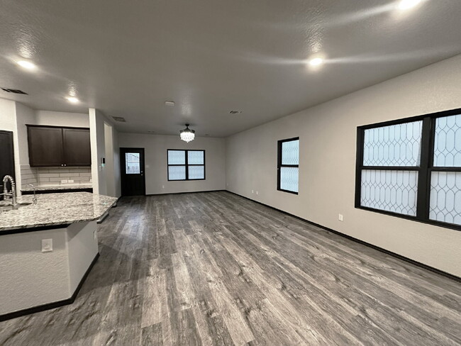 Photo - Spacious 5 Bedroom, 3.5 Bath Home with 2,6...