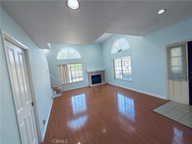 Photo - 5801 Encinita Ave