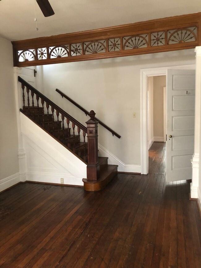 Photo - 312 S Upper St Unit 1