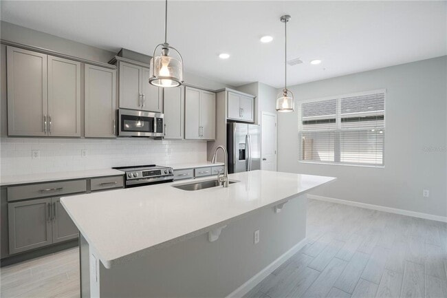 Photo - 628 Pothos St