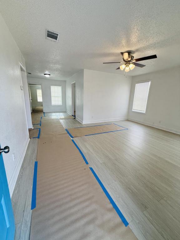 Photo - 2419 35th St